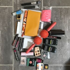 Huge subscription box lot